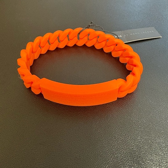Marc By Marc Jacobs Braided Silicone Rubber Bracelet in Orange. NWT - Picture 1 of 6